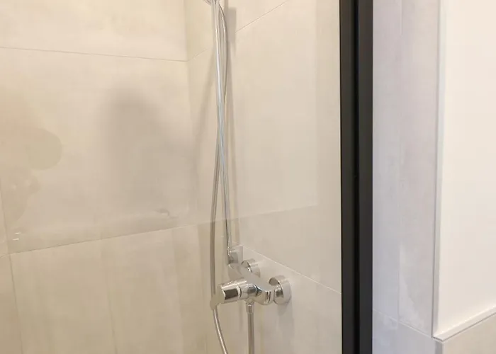 Appartement R A M L J A K - 