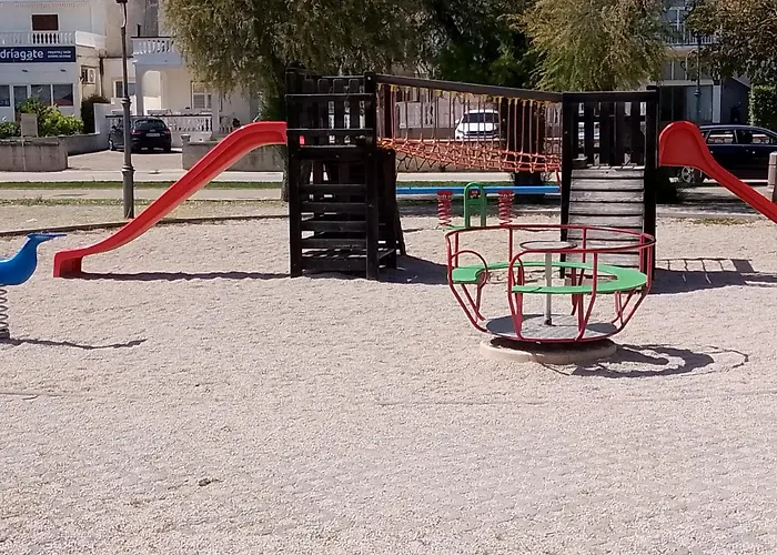 Appartement R A M L J A K - 